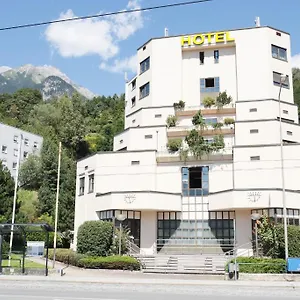 Sommerhotel Karwendel *** Инсбрук